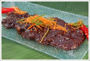 Ayam Coklat Berempah