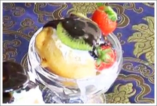 EPISOD 6 TEMPURA VANILLA AISKRIM DENGAN CAIRAN KOKO MANIS